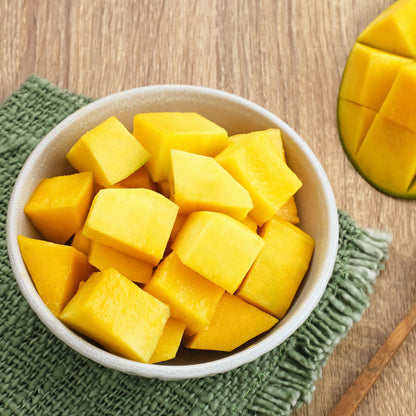 Sliced mangoes